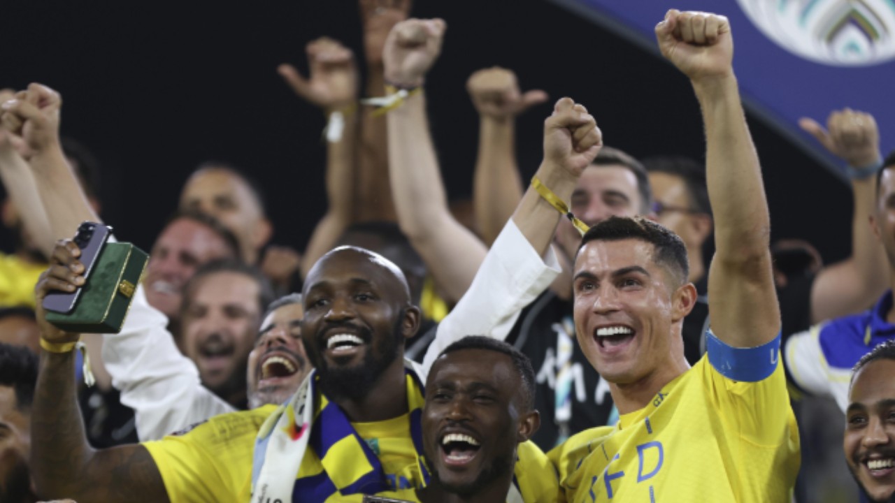 Histórico: Al-Nassr é CAMPEÃO com show e liderança de Cristiano Ronaldo O Al-Nassr soltou o grito de campeão!